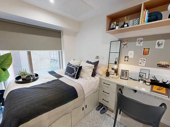 1 bedroom student apartment in City Centre, Birmingham