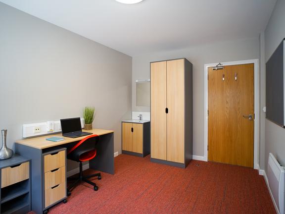1 bedroom student apartment in St Leonard’s, Edinburgh