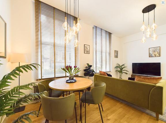 1 bedroom student apartment in Soho, London