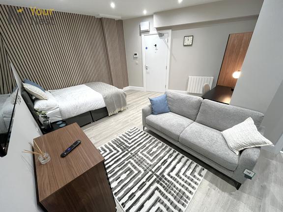 1 bedroom student apartment in Burley, Leeds