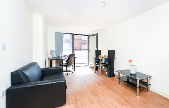 2 bedroom student apartment in West Bar, Sheffield