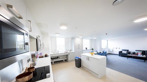 1 bedroom student apartment in Shelton, Stoke-on-Trent