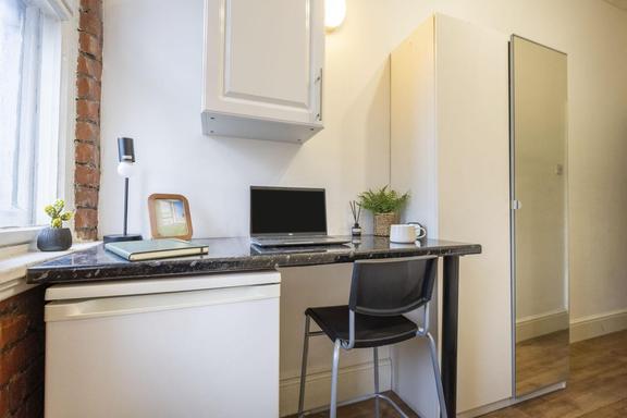 1 bedroom student apartment in City Centre, Manchester