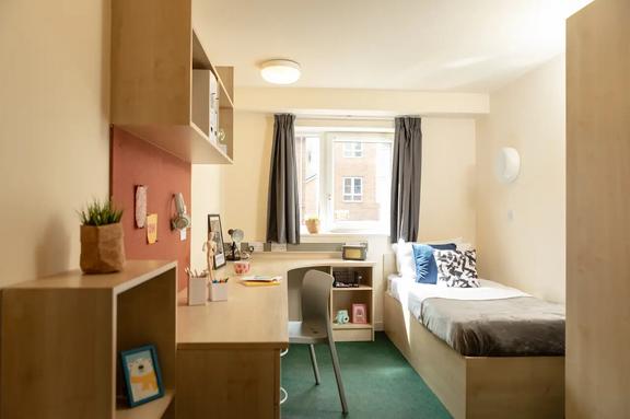 1 bedroom student apartment in Edgbaston, Birmingham