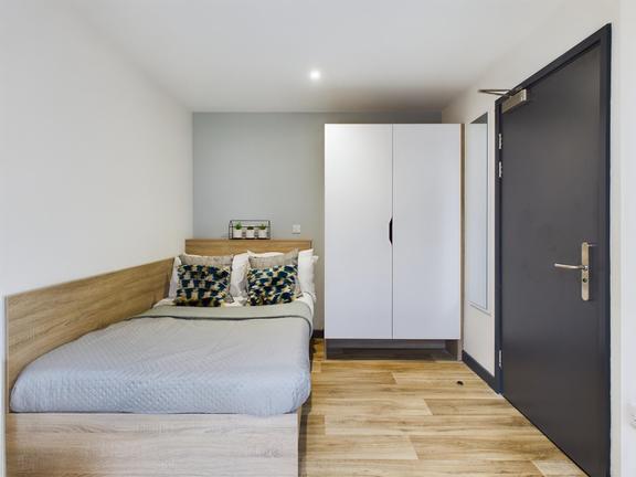 1 bedroom student apartment in Bishopsgate Green, Coventry