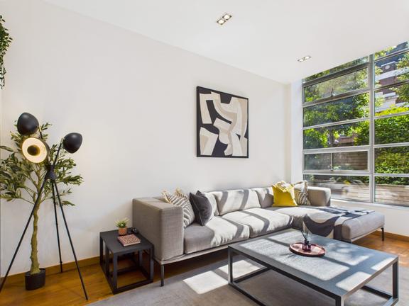 1 bedroom student apartment in Camden, London