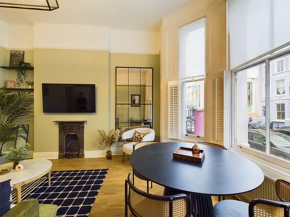 1 bedroom student apartment in Hammersmith & Shepherd's Bush, London