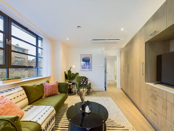 2 bedroom student apartment in Paddington, London