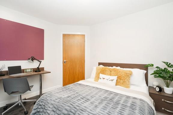2 bedroom student apartment in City Centre, Sheffield