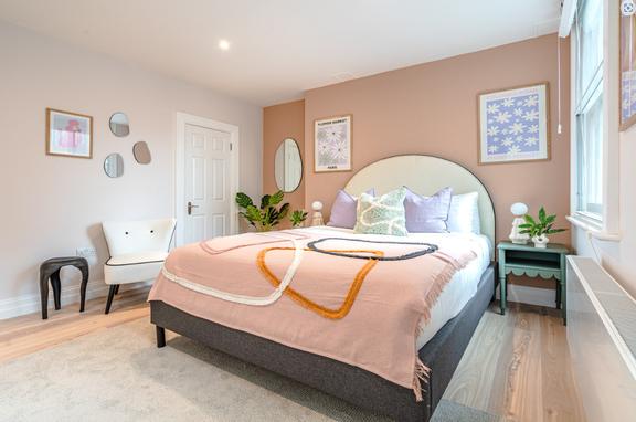 1 bedroom student apartment in Soho, London