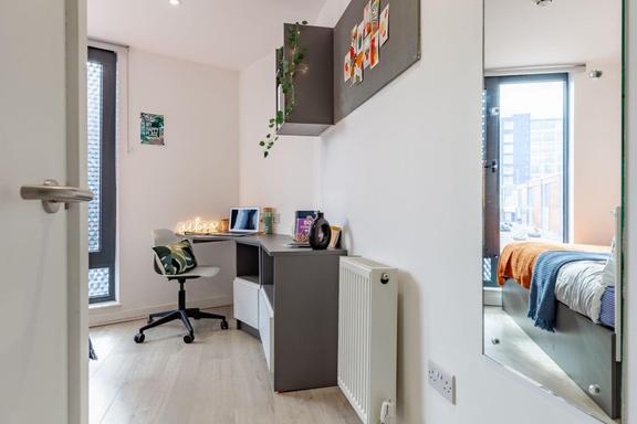 1 bedroom student apartment in City Centre, Nottingham