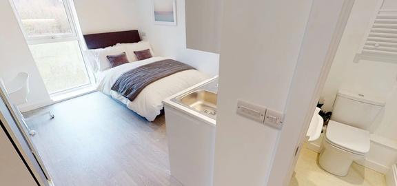 1 bedroom student apartment in Newcastle-under-Lyme, Stoke-on-Trent