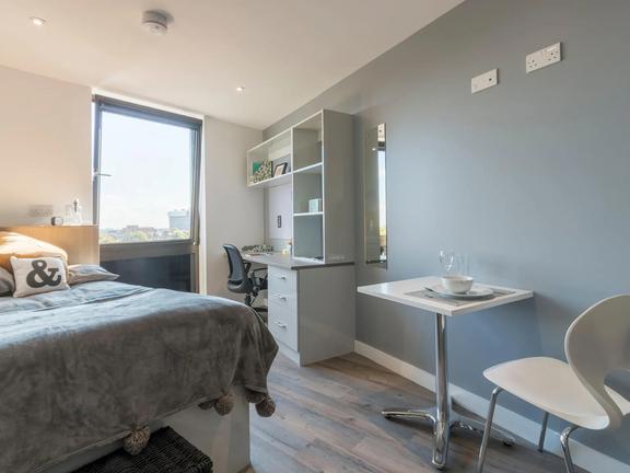 1 bedroom student apartment in Cathays, Cardiff