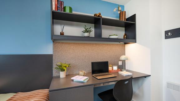 1 bedroom student apartment in Oldfield Park, Bath