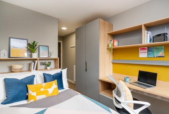 1 bedroom student apartment in Cotham & Kingsdown, Bristol