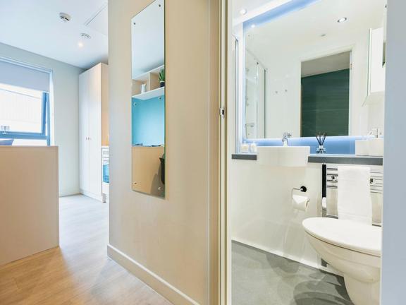 1 bedroom student apartment in Leith, Edinburgh