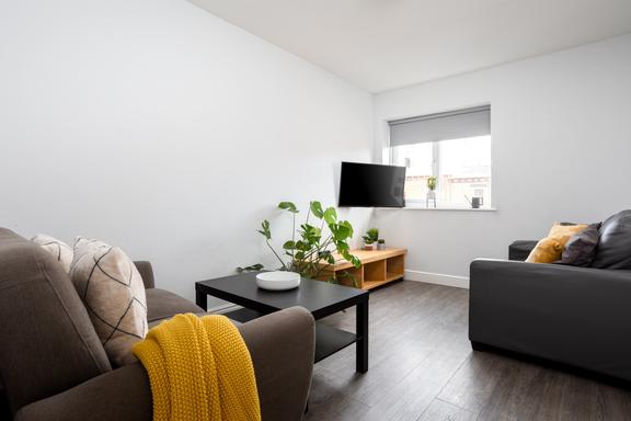 4 bedroom student apartment in Hyde Park, Leeds