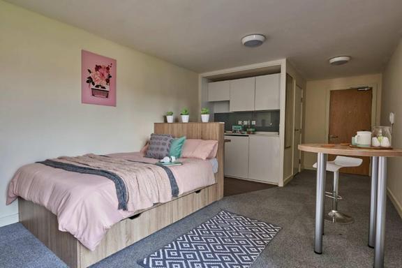 1 bedroom student apartment in Selly Oak, Birmingham