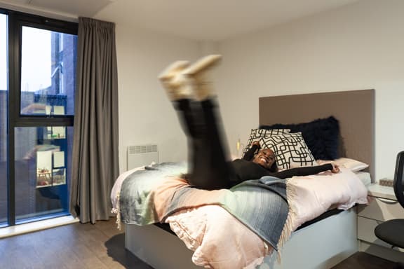 1 bedroom student apartment in Kensington, Liverpool