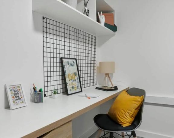 1 bedroom student apartment in City Centre, Coventry