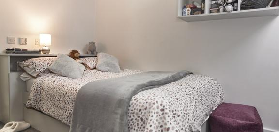 1 bedroom student apartment in City Centre, Preston