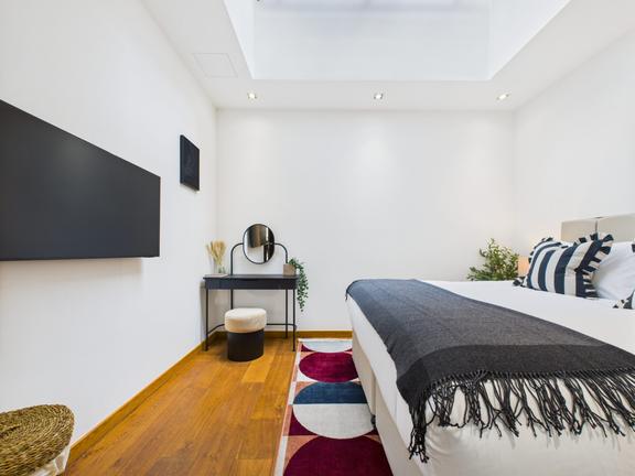 1 bedroom student apartment in Camden, London