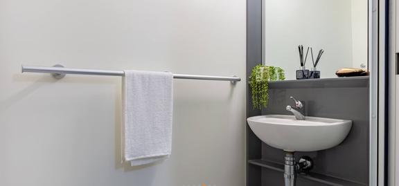 1 bedroom student apartment in City Centre, Reading