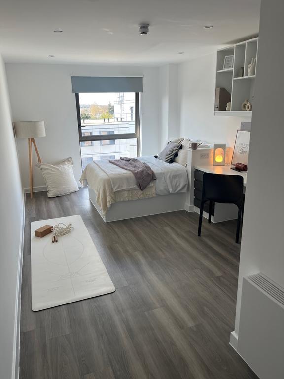 1 bedroom student apartment in City Centre, Canterbury