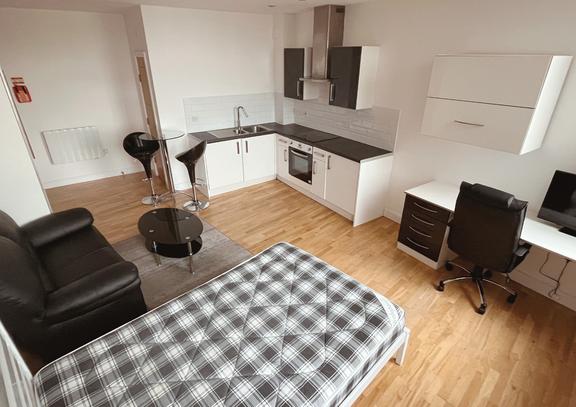 1 bedroom student apartment in City Centre, Leicester
