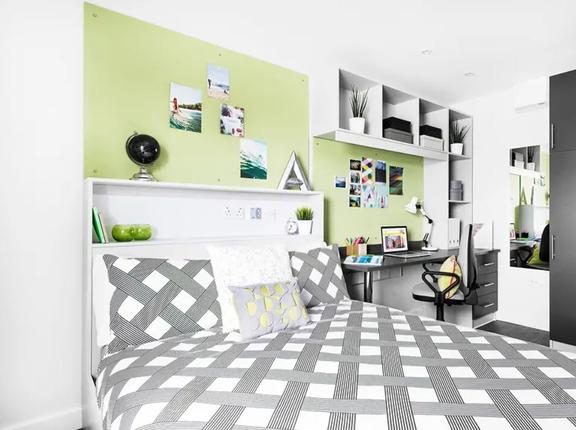 1 bedroom student apartment in City Centre, Southampton