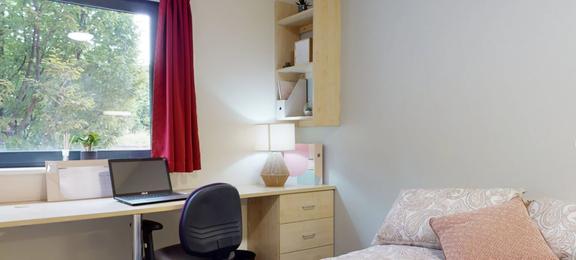 1 bedroom student apartment in City Centre, Sheffield
