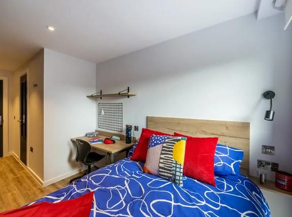 1 bedroom student apartment in Dalry, Edinburgh