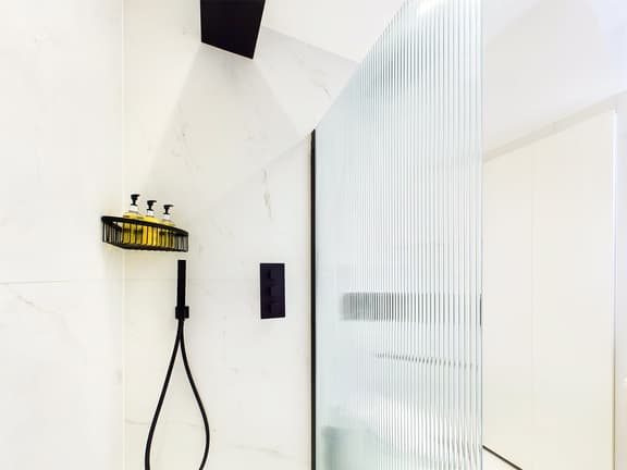 2 bedroom student apartment in Marylebone, London