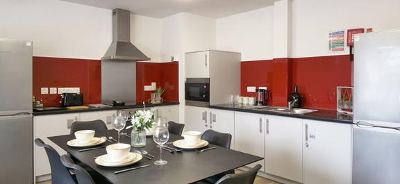 1 bedroom student apartment in Kingston upon Thames, Surrey