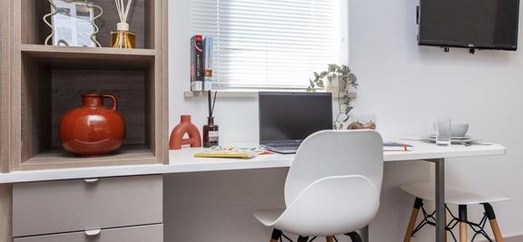 1 bedroom student apartment in City Centre, Reading