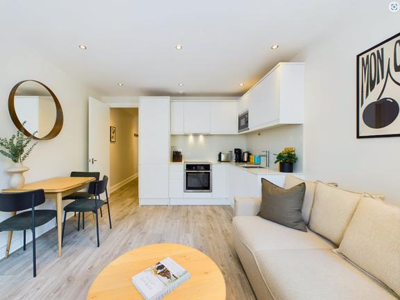 1 bedroom student apartment in Paddington, London