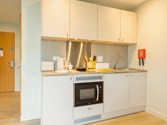 1 bedroom student apartment in Leith, Edinburgh