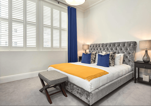 2 bedroom student apartment in Soho, London
