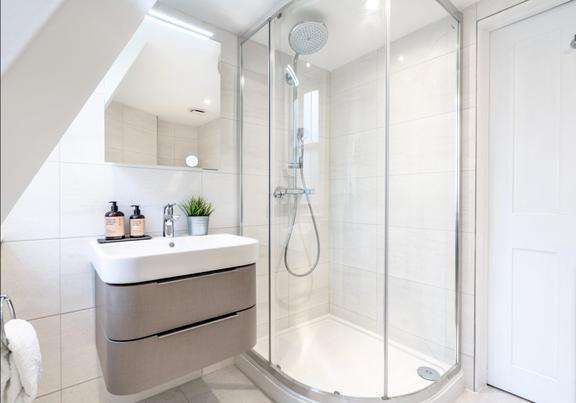 1 bedroom student apartment in Soho, London