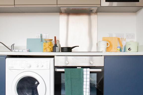 1 bedroom student apartment in Woodhouse, Leeds