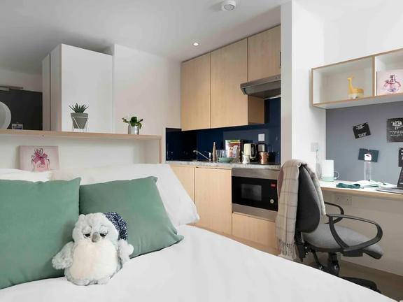 1 bedroom student apartment in City Centre, Colchester