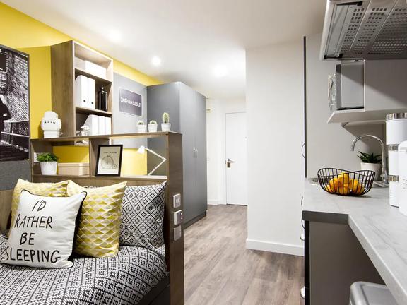 1 bedroom student apartment in Fratton, Portsmouth