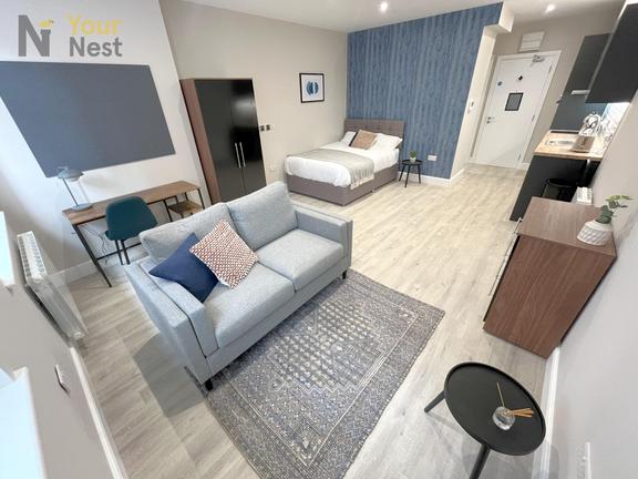 1 bedroom student apartment in Burley, Leeds