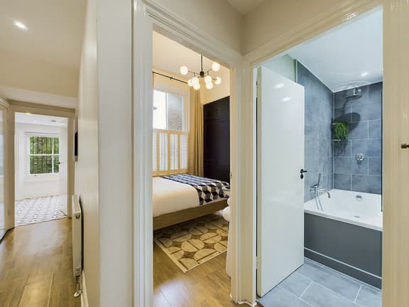 1 bedroom student apartment in Hammersmith & Shepherd's Bush, London