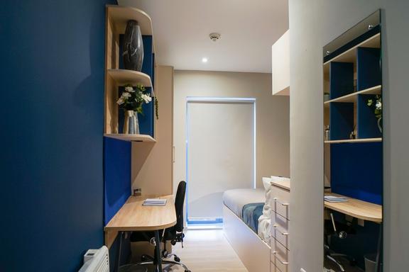 1 bedroom student apartment in Leith, Edinburgh