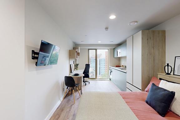 1 bedroom student apartment in Woodhouse, Leeds