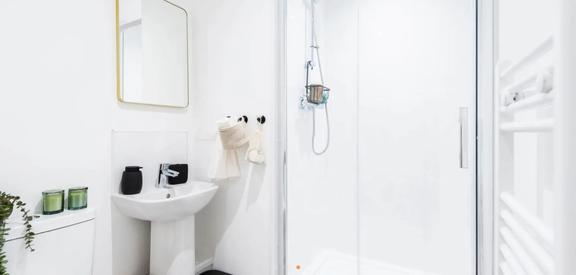 2 bedroom student apartment in Penkhull, Stoke-on-Trent