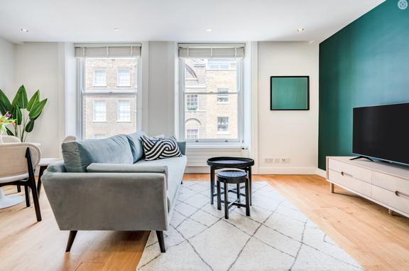 1 bedroom student apartment in Soho, London