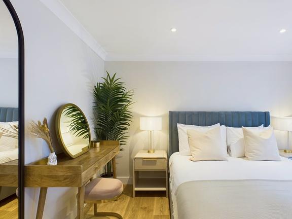 2 bedroom student apartment in Marylebone, London