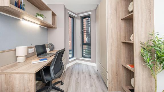 1 bedroom student apartment in Adamsdown, Cardiff